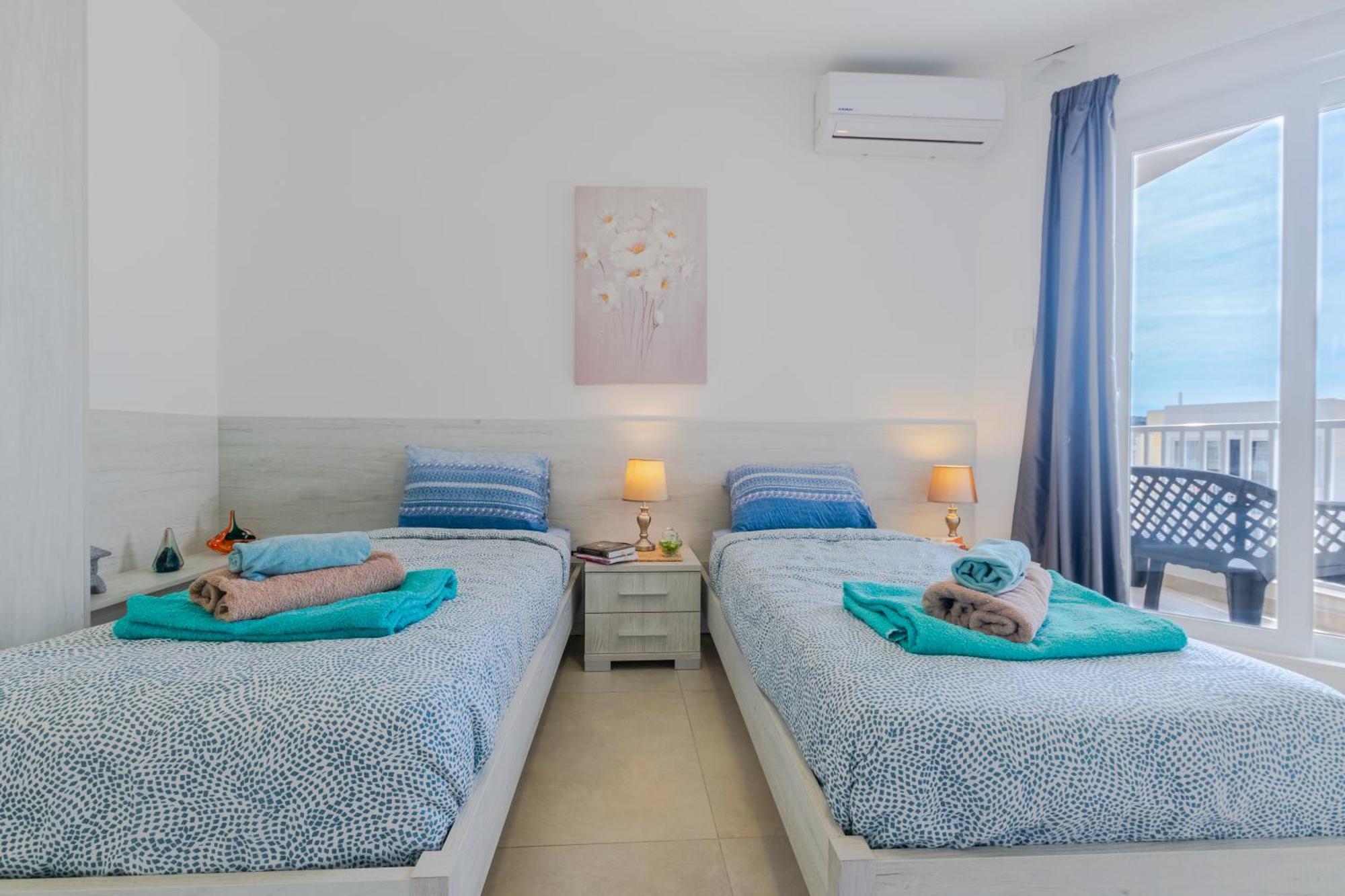 Spacious Brand New Apartment Hc Balcony 3 Bdr 2 Bth Bugibba خليج سانت بول المظهر الخارجي الصورة