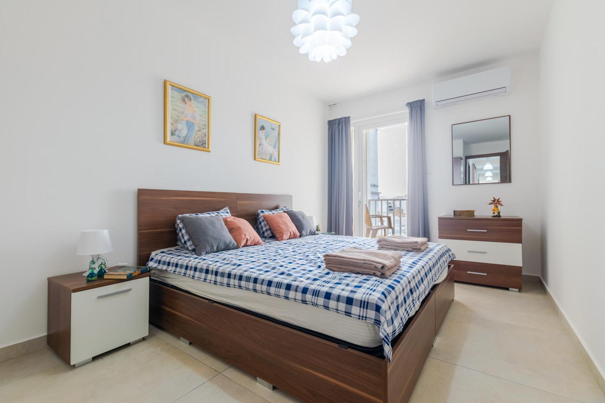 Spacious Brand New Apartment Hc Balcony 3 Bdr 2 Bth Bugibba خليج سانت بول المظهر الخارجي الصورة